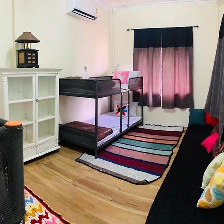 Baan Mae Somkid Homestay Сукотай Екстериор снимка