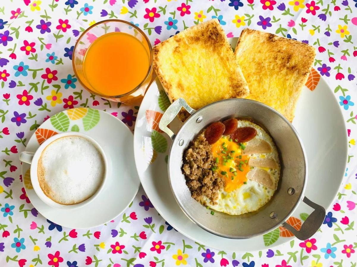 Baan Mae Somkid Homestay Сукотай Екстериор снимка